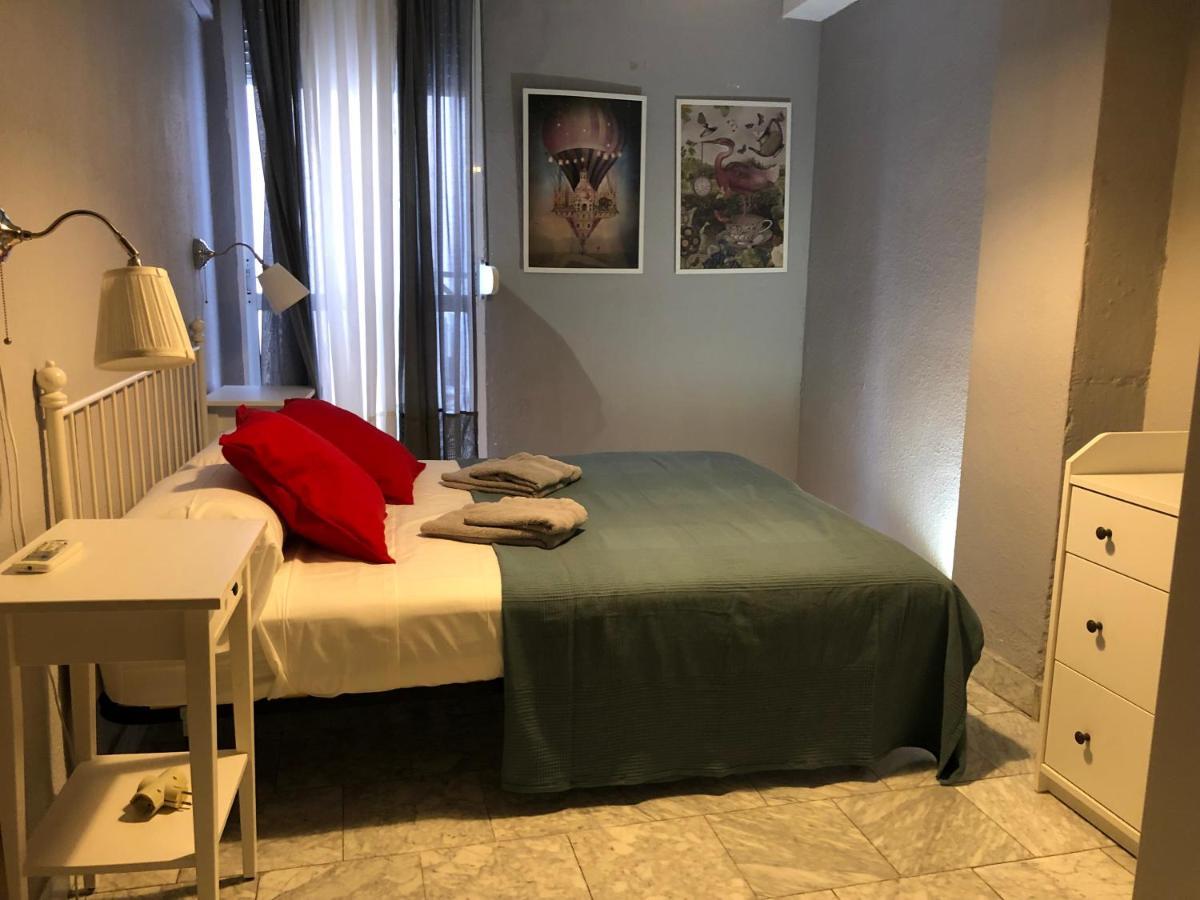 Apartamento Centro Malaga Calle Beatas ภายนอก รูปภาพ