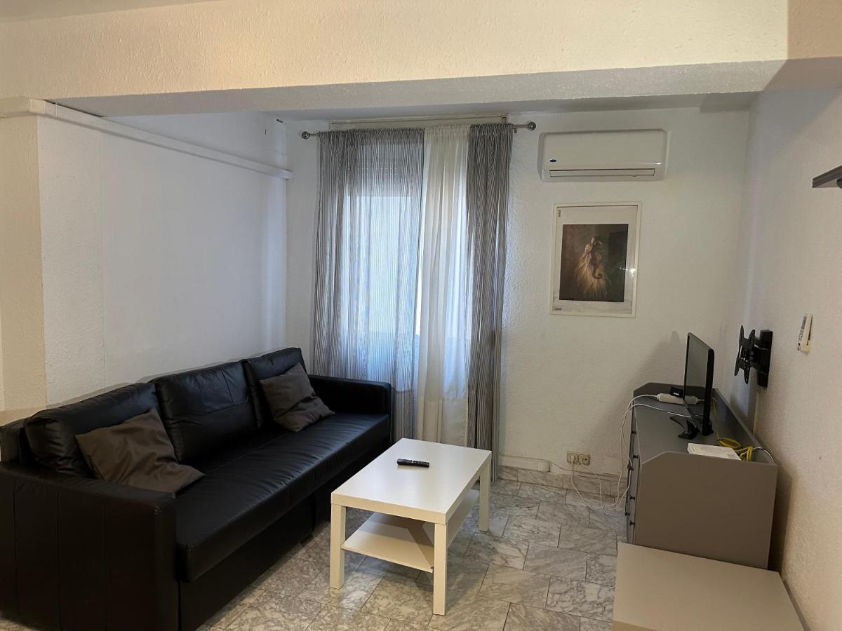 Apartamento Centro Malaga Calle Beatas ภายนอก รูปภาพ